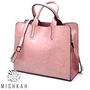 Just In🎉Women’s Pink Vegan Leather Handbag